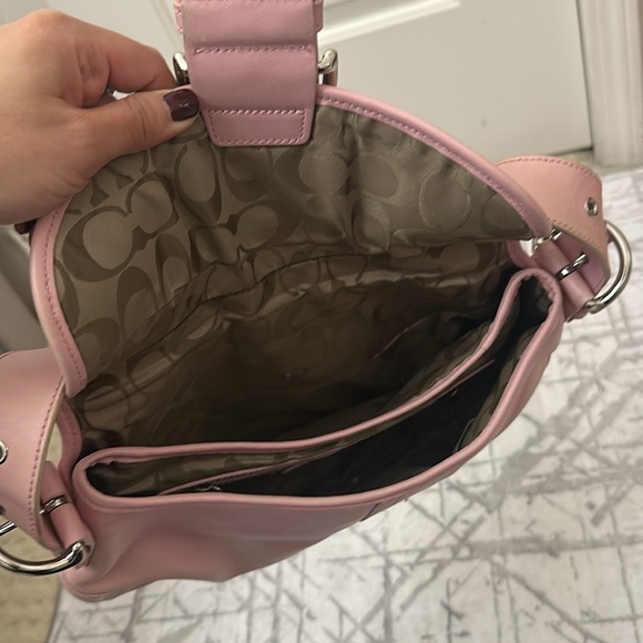 Authentic Y2K Pink Coach Shoulder Bag - Picture 2 of 5